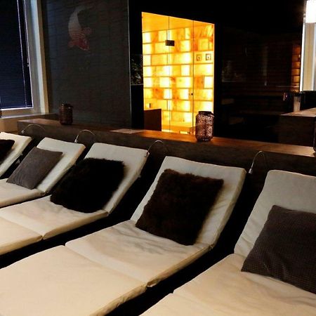 Glashaus Hotel Menziken Eksteriør billede